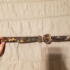 Absolutely Fresh Vintage Colorful Tapestry Belt Gold+ Silver M/L